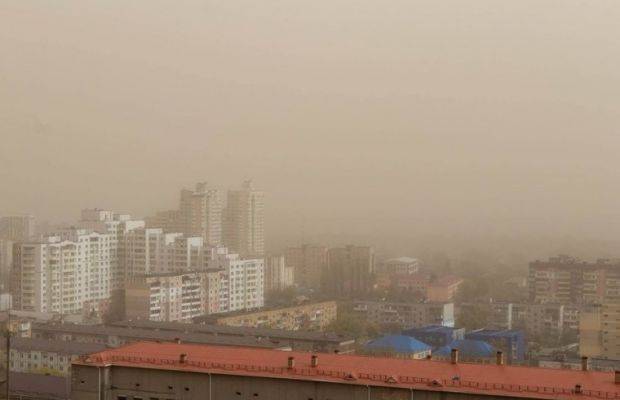 Киев накрыло песчаной бурей - eadaily.com - Киев