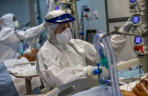 В Италии от коронавируса умерли 127 врачей - newtvnews.ru - Италия