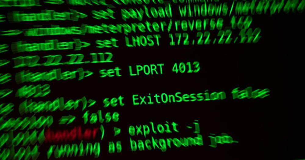 ФБР: Хакеры взломали сайты изучающих коронавирусы ведомств - ren.tv - Сша