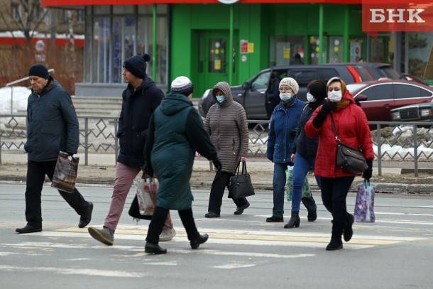 Виктор Бобыря - В МЧС порекомендовали не носить маски на улице - bnkomi.ru - Россия