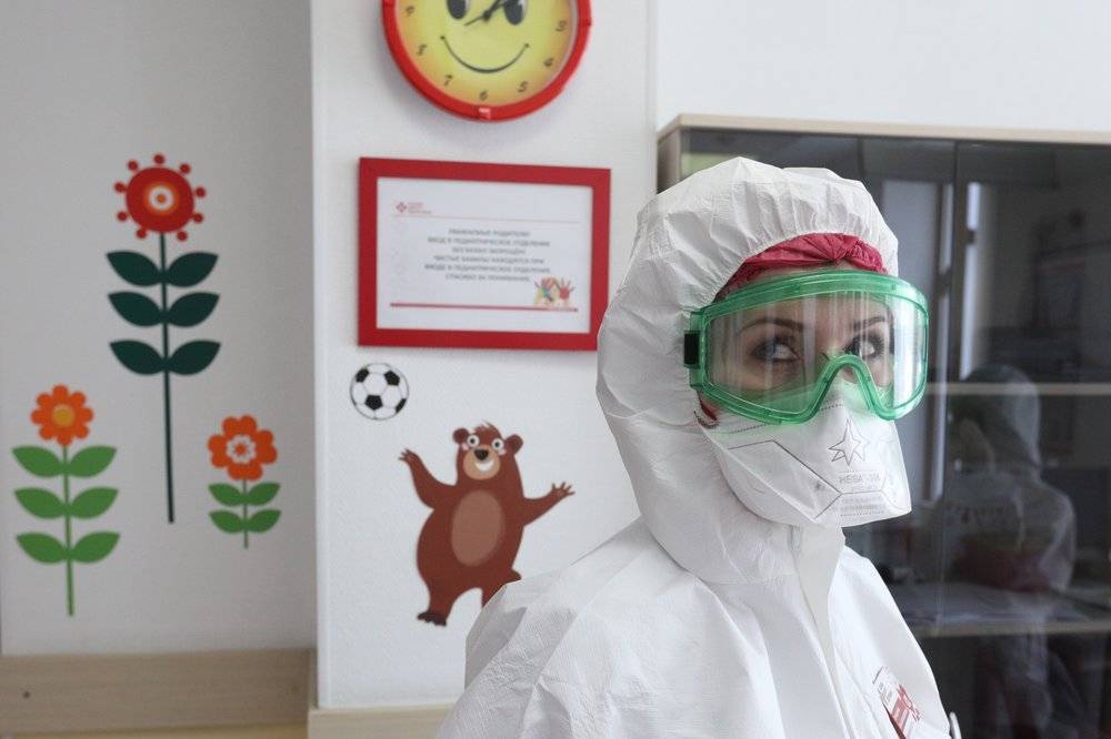Еще 41 пациент с коронавирусом умер в России - vm.ru - Россия