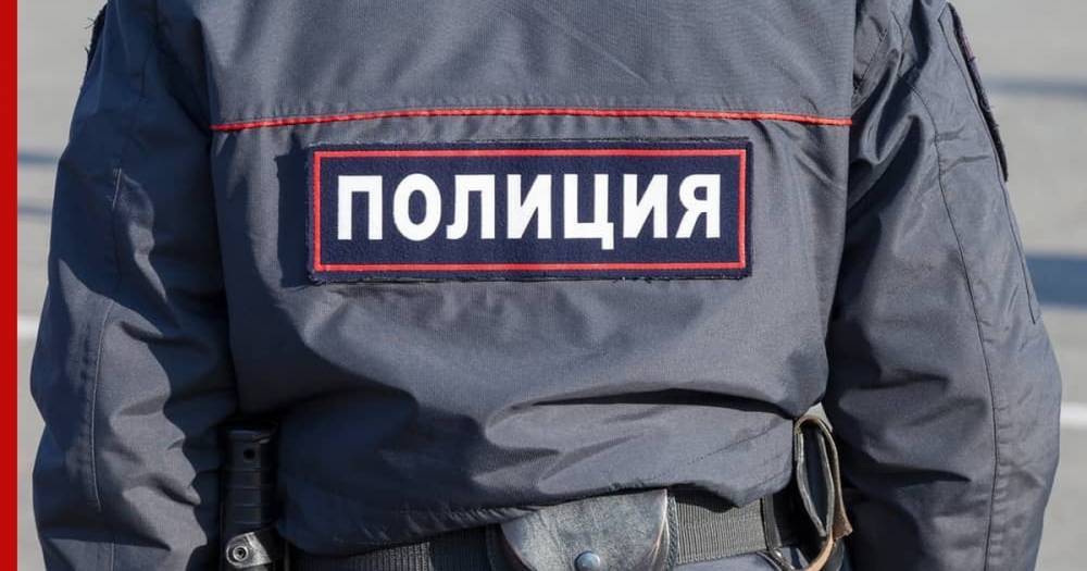 Москвича задержали за необычную маскировку для прогулок во время карантина - profile.ru - Москва