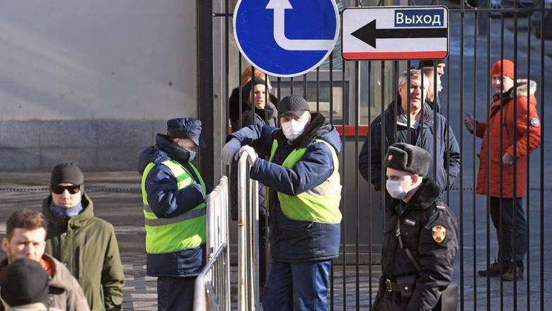 Медицина против полицейщины: какие меры борются с вирусом, а какие - с гражданами - newizv.ru