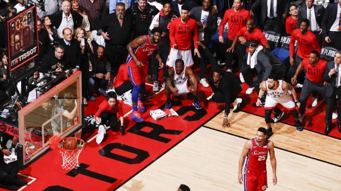 Фотография с матча НБА признана лучшей за 2019 год среди спортивных снимков по версии World Press Photo - piter.tv