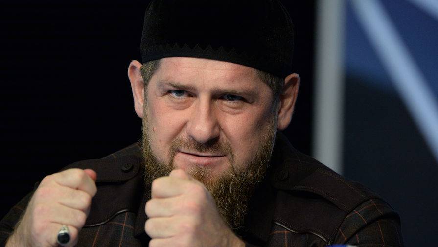 Рамзан Кадыров - Кадыров пообещал увольнять госслужащих за выход на улицу - gazeta.ru - республика Чечня