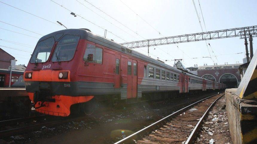 РЖД отменили дополнительные поезда на майские праздники и летний сезон - 5-tv.ru