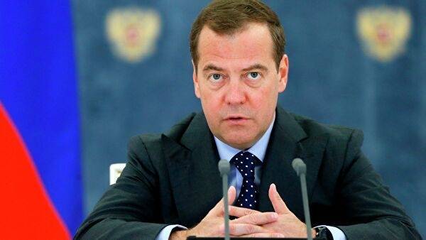 Дмитрий Медведев - Абсолютно аморальная точка зрения: Медведев о санкциях - newtvnews.ru - Россия
