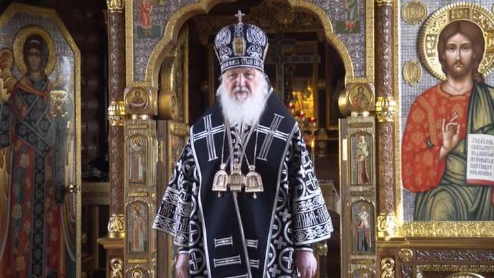 патриарх Кирилл - Патриарх Кирилл призвал не паниковать, молиться и оставаться дома - vesti.ru - Россия - Русь