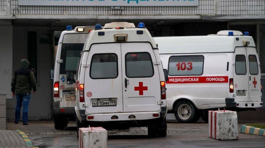 За сутки в России умерли 40 человек с диагнозом коронавирус — оперштаб - 5-tv.ru - Россия - Москва