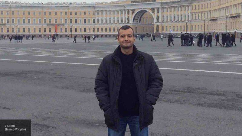 Дамир Юсупов - Посадивший самолет в кукурузном поле пилот Юсупов призвал оставаться дома - nation-news.ru