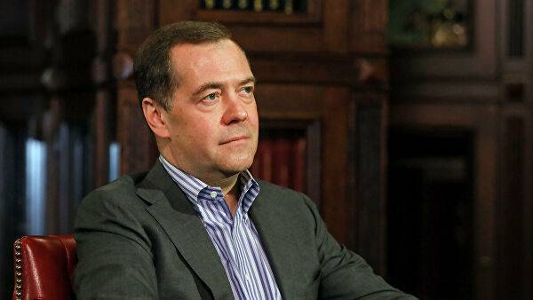 Дмитрий Медведев - Медведев ответил на обвинения из-за российской помощи в борьбе с COVID-19 - newtvnews.ru - Россия