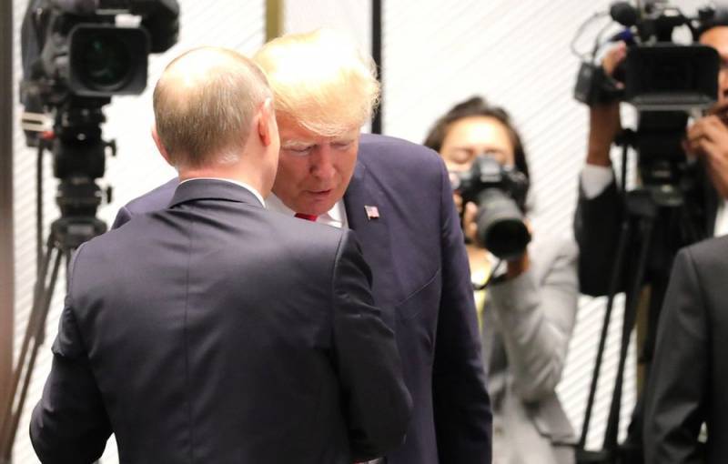 Владимир Путин - Дональд Трамп - CNN: Путин использует текущий хаос для «прямой игры» с Трампом - topcor.ru - Россия - Сша