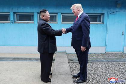 Дональд Трамп - Ким Ченын - Трамп рассказал о «хорошем письме» от Ким Чен Ына - lenta.ru - Сша - Кндр