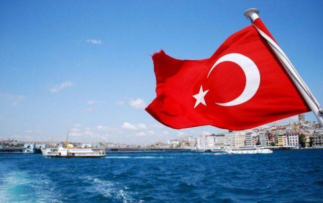 Мехмет Эрсой - Турция может открыть туристический сезон в конце мая - rbc.ua - Турция