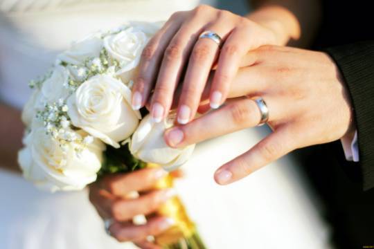 Эндрю Куомо - В Нью-Йорке разрешили брачные церемонии по видеосвязи - versia.ru - Нью-Йорк - Usa - штат Нью-Йорк