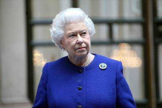 королева Елизавета II (Ii) - Елизавета II впервые попросила отменить салют в честь своего дня рождения - versia.ru - Англия