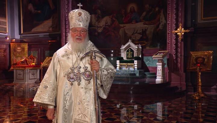 патриарх Кирилл - Патриарх Кирилл призвал молиться о тех, кто "находится под страхом смертным" - vesti.ru - Русь
