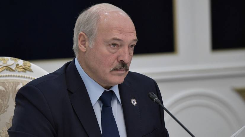 Александр Лукашенко - Лукашенко поручил перевести больных COVID-19 в областные больницы - russian.rt.com - Белоруссия