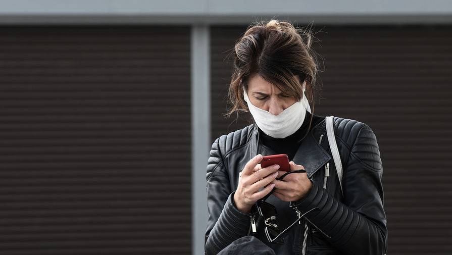 Жителей Франции могут обязать носить маски в транспорте после карантина - gazeta.ru - Франция
