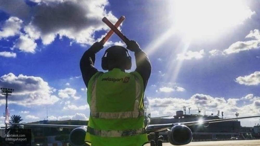 Севший в аэропорту "Митига" самолет мог доставить для ПНС Ливии турецких офицеров - nation-news.ru - Турция - Ливия - Триполи - Минздрав