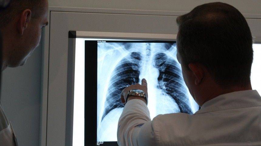 Мужчина пришел на рентген в больницу Подмосковья, зная о своем диагнозе COVID-19 - 5-tv.ru - Московская обл.