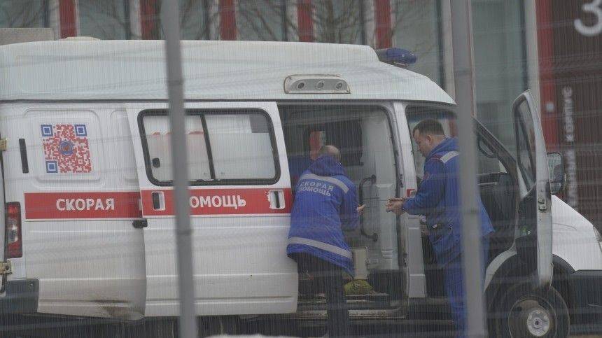 Три больницы в Петербурге остановили прием пациентов из-за COVID-19 - 5-tv.ru - Санкт-Петербург