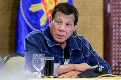 Родриго Дутерт - Президент Филиппин пообещал расстреливать нарушителей карантина - lenta.ru - Филиппины