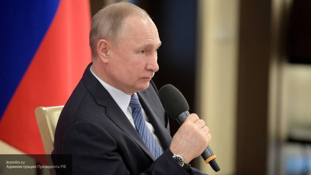 Владимир Путин - Трансляция обращения Путина к нации из-за COVID-19 началась - politexpert.net - Россия