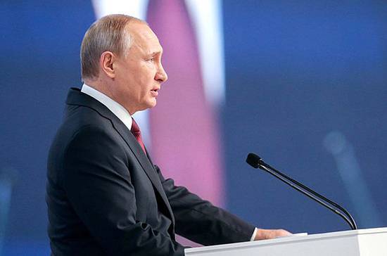 Владимир Путин - Путин выступает с обращением к россиянам из-за коронавируса - pnp.ru - Россия