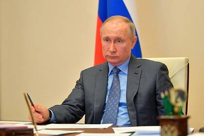 Владимир Путин - Путин допустил сокращение числа нерабочих дней - lenta.ru - Россия