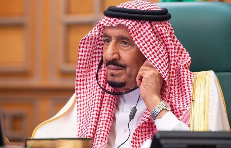 Саудовскаяаравия - Саудовская Аравия призвала страны срочно собраться в рамках ОПЕК+ - news.ru - Россия - Саудовская Аравия - Эр-Рияд