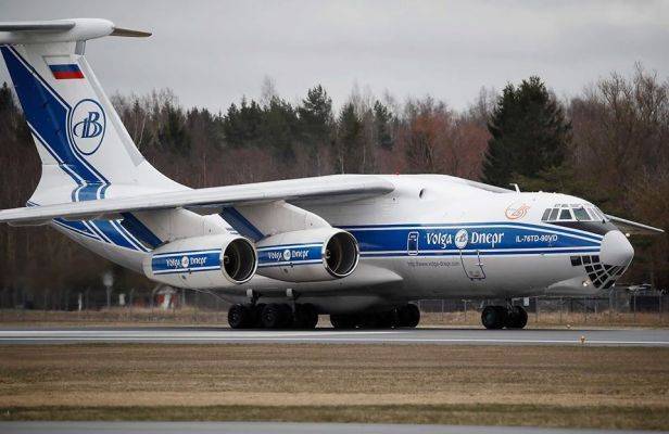 Юри Ратас - Российский самолёт доставил из Китая в Эстонию маски, халаты и перчатки - eadaily.com - Эстония - Китай