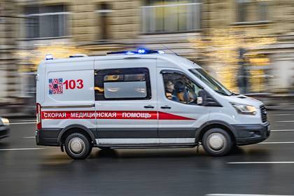 В Москве от коронавируса умер 39-летний мужчина - lenta.ru - Москва