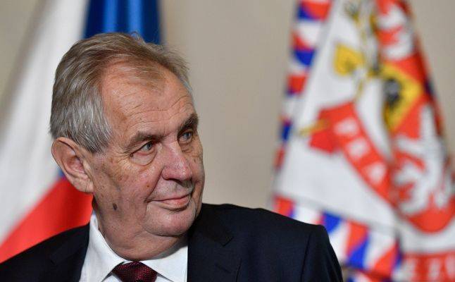 Президент Чехии призвал не открывать границы страны еще год - eadaily.com - Чехия
