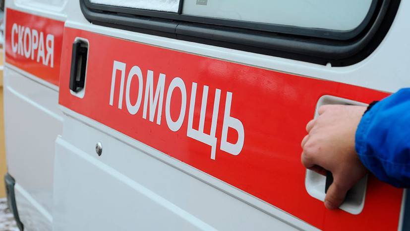 В Москве проводят проверку после смерти женщины у подъезда её дома - russian.rt.com - Москва