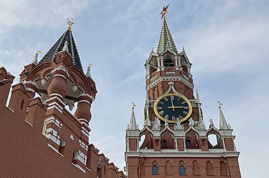 Дмитрий Песков - В Кремле пока не делают выводов об эффективности принимаемых в регионах мер против COVID-19 - pnp.ru - Россия