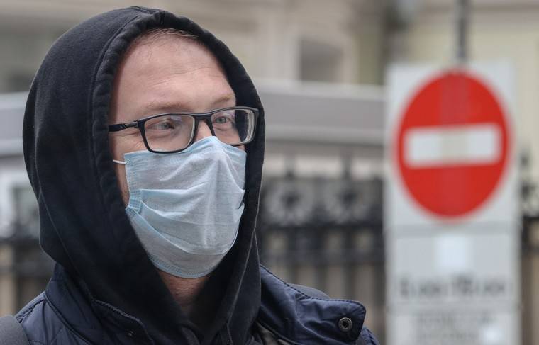 Главный эпидемиолог: в РФ стало меньше случаев инфицирования коронавирусом - news.ru - Россия