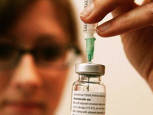 Путин согласился, что первыми от коронавируса надо вакцинировать врачей - nakanune.ru