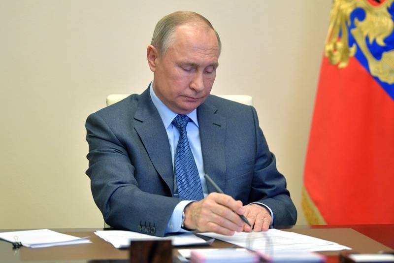 Владимир Путин - Путин провел совещание по ситуации с коронавирусом в России - tvc.ru - Россия