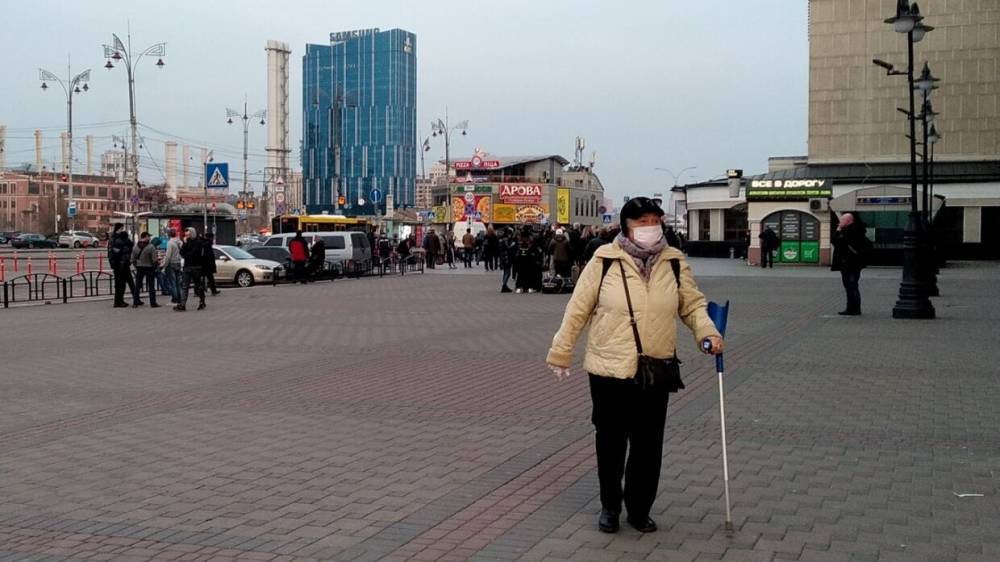 На Украине за нарушение карантина будут лишать жилищных субсидий и пенсий - riafan.ru - Украина - Ужгород - Славянск