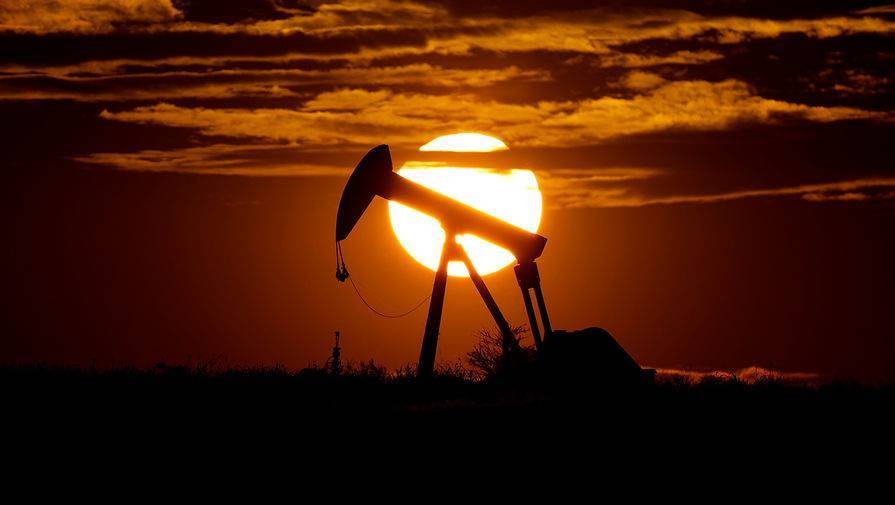 Ирак связал крушение нефтяных цен с коронавирусом - gazeta.ru - Ирак