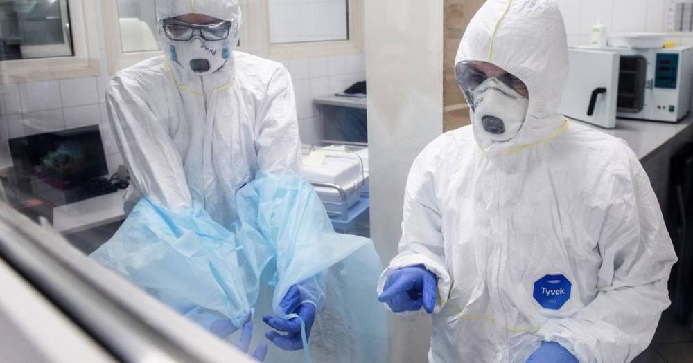 Ученые назвали страны с самыми опасными штаммами коронавируса - ren.tv - Китай