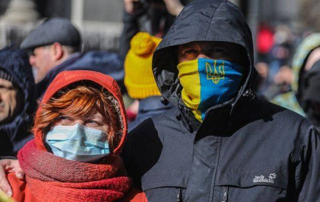 Денис Шмыгаль - Правительство Украины готовится смягчить карантин в ряде сфер - eadaily.com - Украина