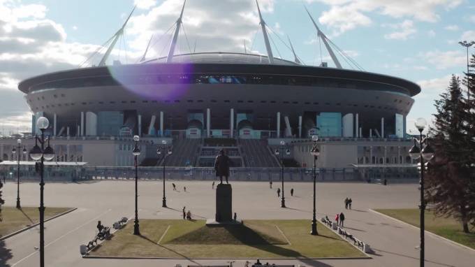Владимир Литвинов - "Газпром Арена" планирует получить от УЕФА 20 миллионов рублей в качестве компенсации - piter.tv