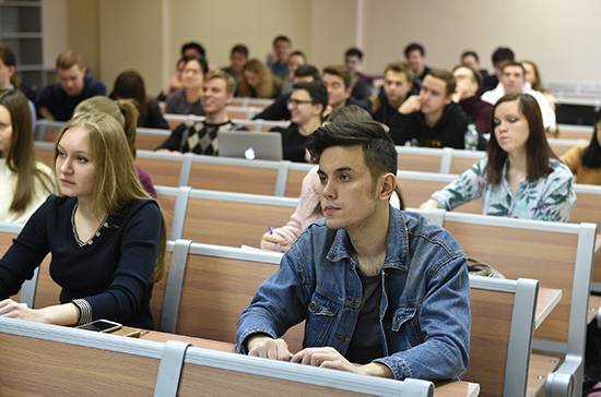 Валерий Фальков - В программе трудоустройства студентов в университетах участвуют более 70 вузов - pnp.ru - Россия