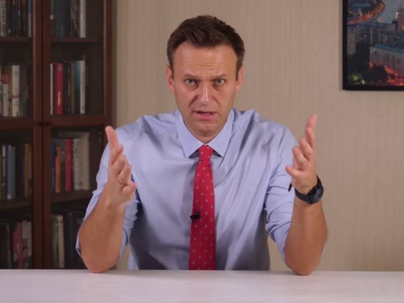 Алексей Навальный - Петиция с "5 шагами" Навального за сутки набрала больше 150 тысяч подписей - sobesednik.ru - Россия