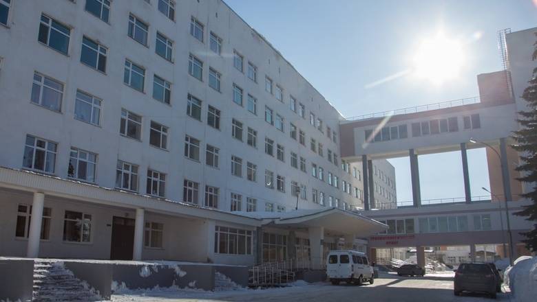 Леонид Рошаль - Семеро человек сбежали из закрытой на карантин больницы в Уфе, двое из них врачи - newizv.ru - Уфа
