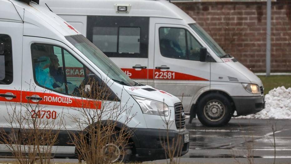 В Петербурге среди умерших с COVID-19 оказался 45-летний пациент - dp.ru - Санкт-Петербург