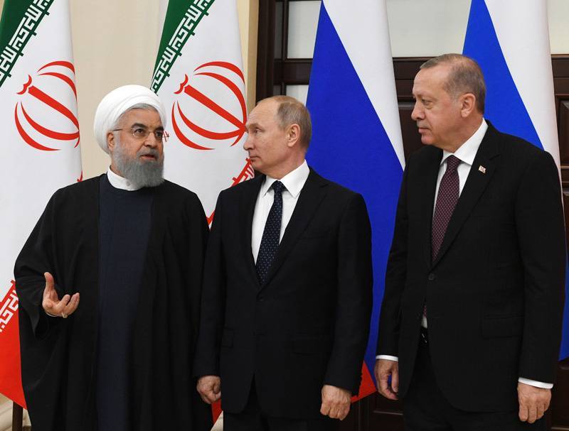 Владимир Путин - Тайип Эрдоган - Путин обсудил борьбу с коронавирусом с Эрдоганом и Роухани - tvc.ru - Россия - Турция - Сирия - Иран