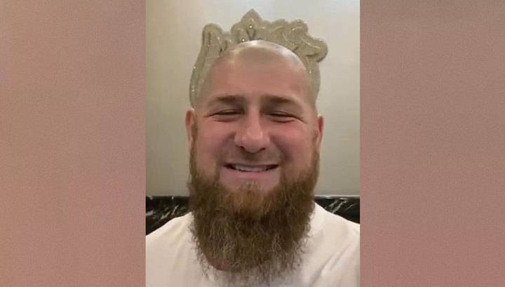 Рамзан Кадыров - Рамзан Кадыров побрился налысо и призвал к этому других мужчин - vesti.ru - республика Чечня